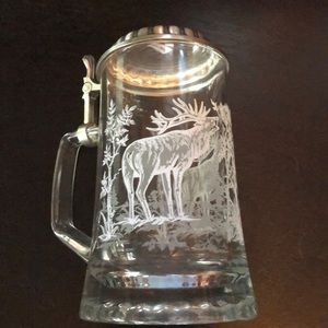Laser etched Elk glass